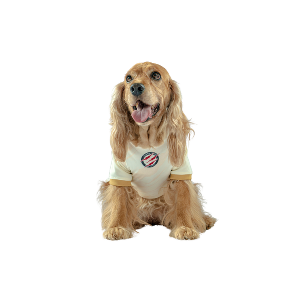 Camiseta Crema Oficial Mascotas Universitario 2025