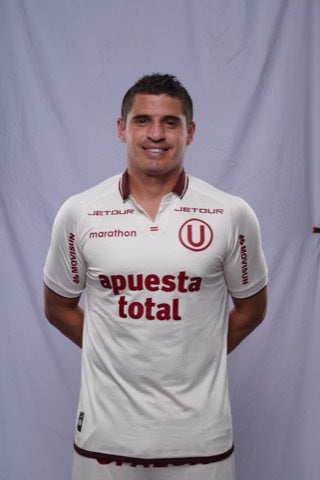 Aldo Corzo, dorsal 29